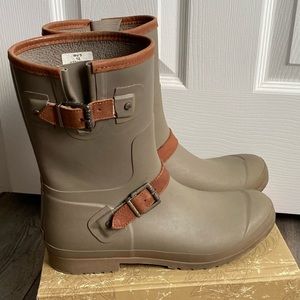 Sperry Rain Boots